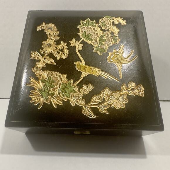 Vintage Florentine Wood Box, Made in Italy, Hand Painted, Black Square Numbered - Picture 2 of 14